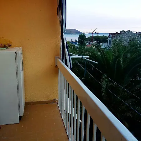 Ljilja Pensionat 2*